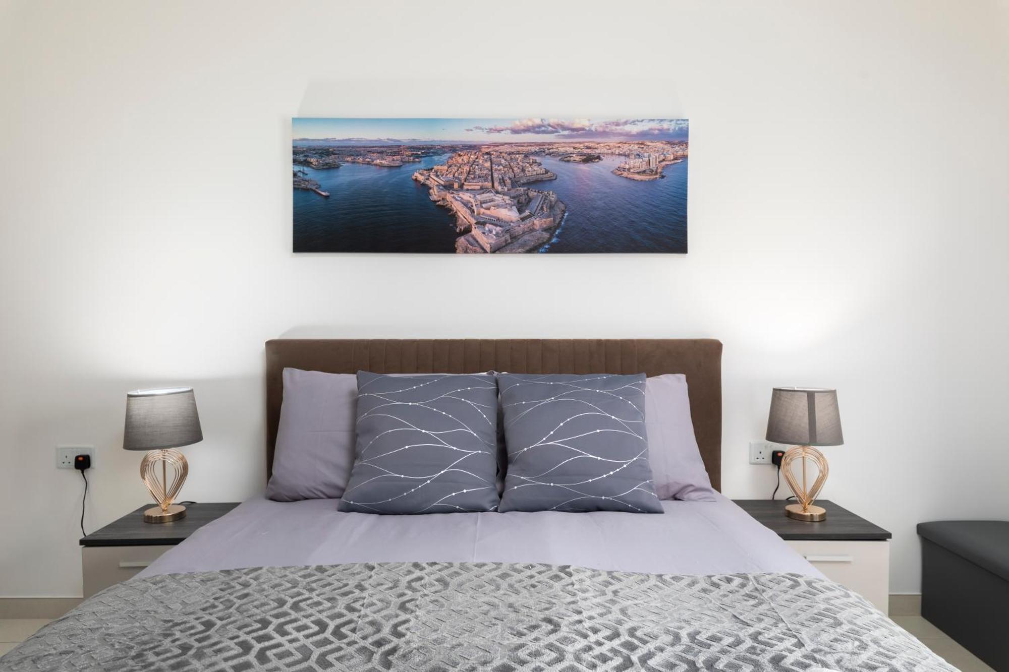 Modern & Spacious 2Br Apartment With Country Views - Close To Xemxija Bay خليج سانت بول المظهر الخارجي الصورة