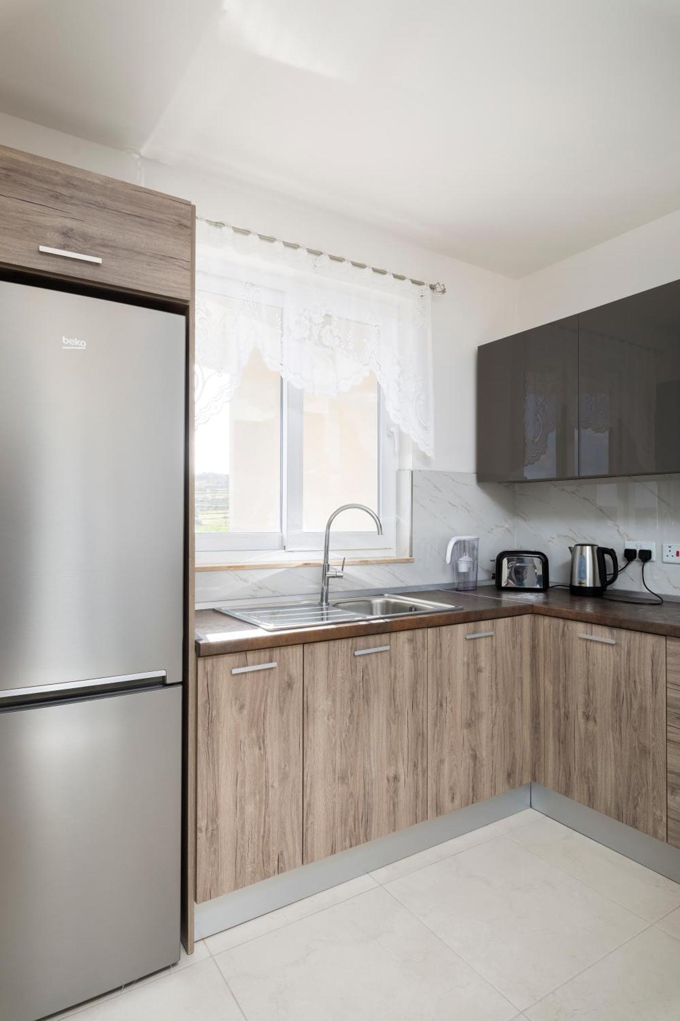 Modern & Spacious 2Br Apartment With Country Views - Close To Xemxija Bay خليج سانت بول المظهر الخارجي الصورة